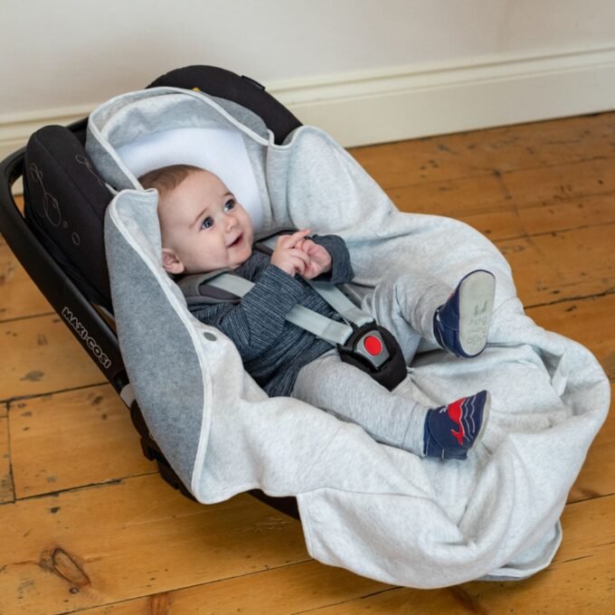 Purflo įvyniojama kelioninė antklodė kūdikio miegas saugus kūdikio miegas naujagimio miegas saugi kelionė kelionės su kūdikiu saugi kelionių apranga jauki apranga