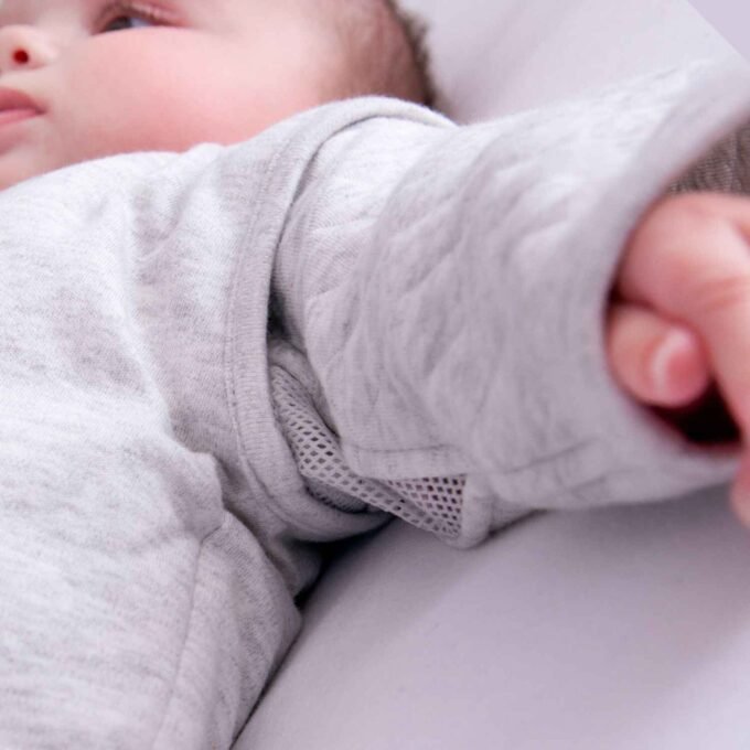 Purflo® miegmaišis 2,5 TOG (3-18 mėn.) Purflo miegmaišis kūdikių miegas vaikų miegas saugus kūdikio miegas saugus miegas patarimai miegui universalus miegmaišis miegui