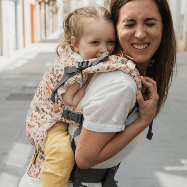 Boba X nešioklė (0-36 mėn) - arkadija sertifikuota nešioklė patogi nešioklė sveika klubams nešioklė žindymas su nešiokle Mylu.lt kūdikių nešiojimas vaikų nešiojimas