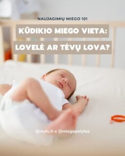 KUR MIEGOTI? Kūdikio miegas šalia mamos ar atskiroje lovelėje? Atsakymas – tai, kas veikia jūsų šeimai!
💫Man atrodo, kad labai daug priklauso nuo paties kūdikio temperamento ir poreikių. Kai kuriems mažyliams tiesiog daug saugiau miegoti, jaučiant fizinį kontaktą su mama, o lovelėje jiems pernelyg nesaugu ir vieniša.
💤Jei tokį kūdikį primygtinai bandysime guldyti į lovelę, tikėtina, kad sulauksime daug daugiau nubudimų, dažniau turėsime keltis ir pačios, ko pasekoje visi gausime mažiau poilsio.
Žinoma, yra mažylių, kuriems miegas lovelėje patinka ir jie ten ramiausiai miega. Todėl aš dažniausiai patariu rinktis tokį miegojimo būdą, kuris leistų kuo geriau pailsėti visai šeimai. Kai kuriems tai bus miegas lovelėje, o kitiems – vienoje lovoje su mama.
Bet saugumas visada turi būti pirmoje vietoje.
🎁Daugiau apie saugų kūdikio miegą kalbu ir savo visiškai atnaujintame seminare „Kaip saugiai migdyti ir miegoti su kūdikiu (0-12 mėn.)“, kurį rasite www.mylu.lt
👩🍼 Kur miegojo ar miega jūsų mažylis? Dalinkitės komentaruose!
- Dovilė 🤍
⠀
#miegopelytes #miegopelytės #motinyste #naujagimis #naujagimiomiegas #saugusmiegas #kudikiomiegas #dienotvarkė #tėvystė #motinystė #vaikas #kūdikis #miegas #kūdikiomiegas #miegopokyčiai
