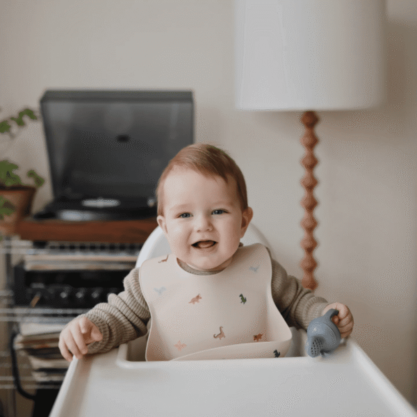 Mushie silikoninis maitinimo rinkinys kūdikių primaitinimas kūdikio mityba primaitinimo pradžia kūdikio lėkštė kūdikio puodelis kūdikio seilinukas kūdikio šaukštelis 12 Mushie silikoninis maitinimo rinkinys kūdikių primaitinimas kūdikio mityba primaitinimo pradžia kūdikio lėkštė kūdikio puodelis kūdikio seilinukas kūdikio šaukštelis