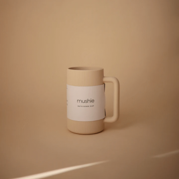 Mushie vonios puodelis mushie skalavimo puodelis Mylu.lt kūdikio higiena vaikų higiena puodelis voniai
