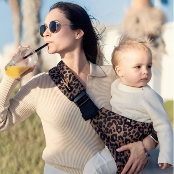 Momsilk nešioklė - sėdynė Momswing (8 - 20 kg) kūdikio nešioklė vaiko nešioklė saugi nešioklė kūdikiui patogi nešioklė kokybiška nešioklė