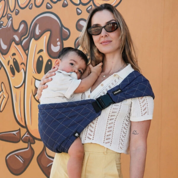 Momsilk nešioklė - sėdynė Momswing (8 - 20 kg) kūdikio nešioklė vaiko nešioklė saugi nešioklė kūdikiui patogi nešioklė kokybiška nešioklė 16 Momsilk nešioklė - sėdynė Momswing (8 - 20 kg) kūdikio nešioklė vaiko nešioklė saugi nešioklė kūdikiui patogi nešioklė kokybiška nešioklė